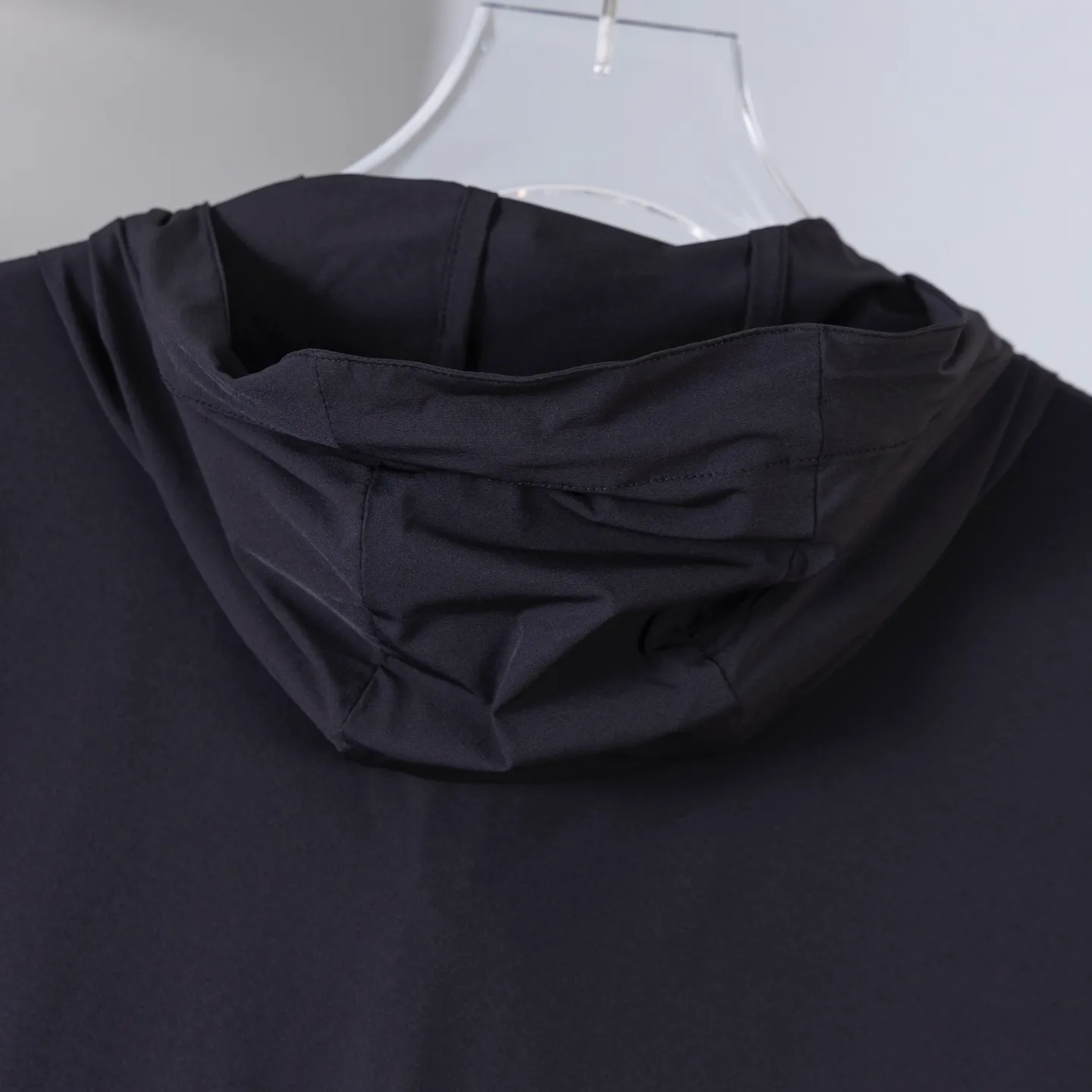 ➕5 #Arcteryx/ 50+ ！Premium Quality ！ 2025 ARC‘TERYX LT ！ Same Style ！ ：Black，White， ， ， Size S～3XL。